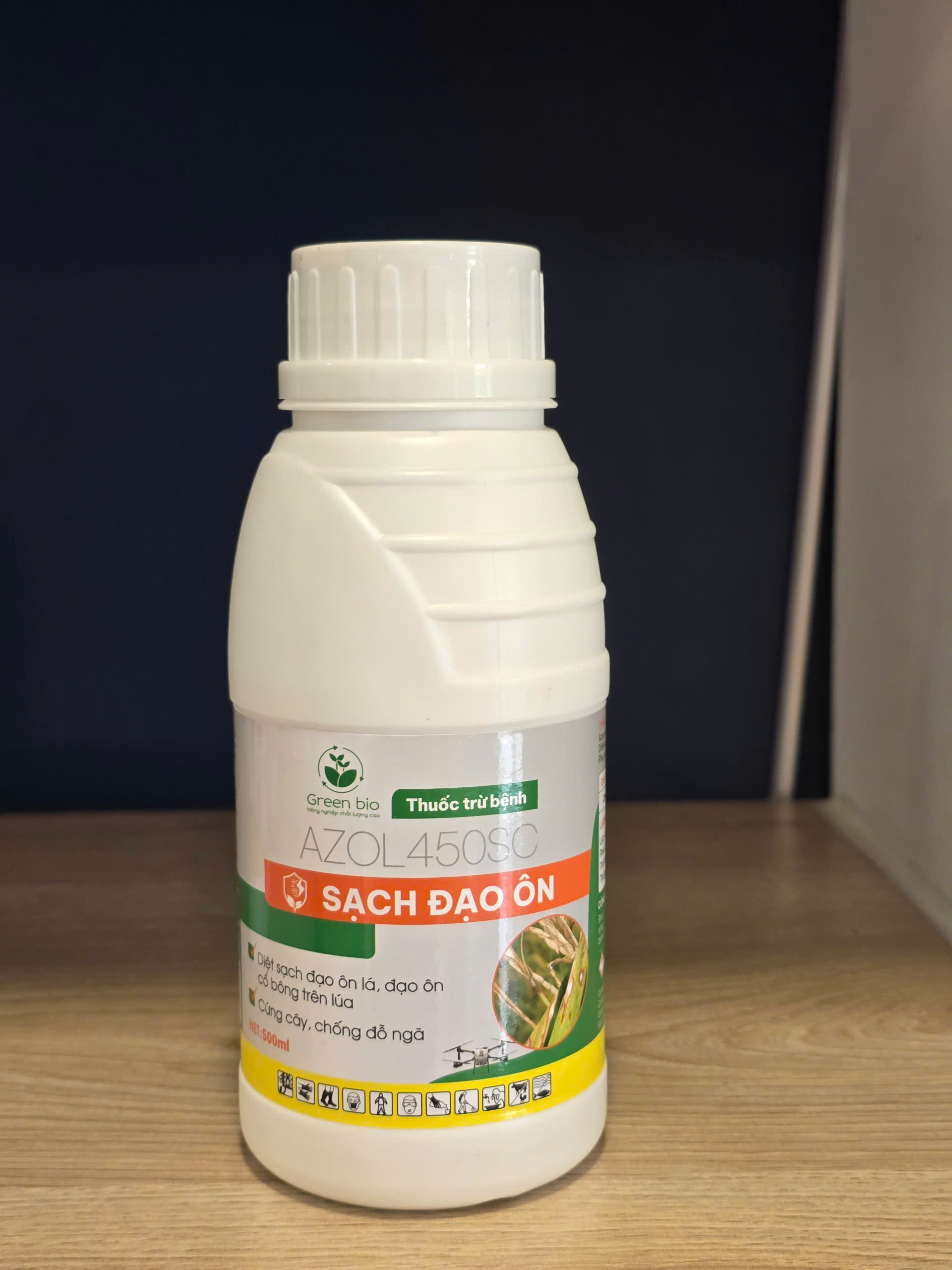 AZOL 450SC - Sạch Đạo Ôn 1 z6677234253934 cd980c6c16244edc367761bc94d98815